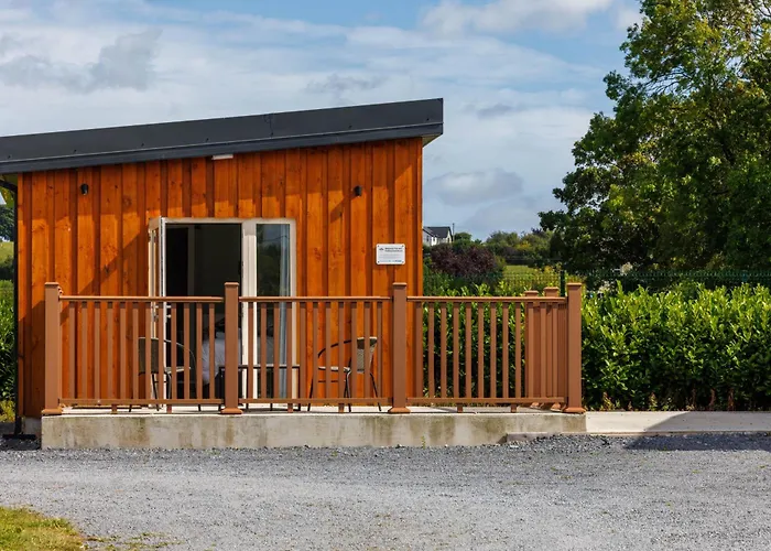 Kemp Luxurious Stoneyford